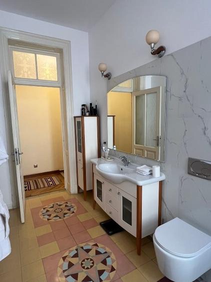 Apartament cu 3 camere decomandat, mobilat în Cișmigiu