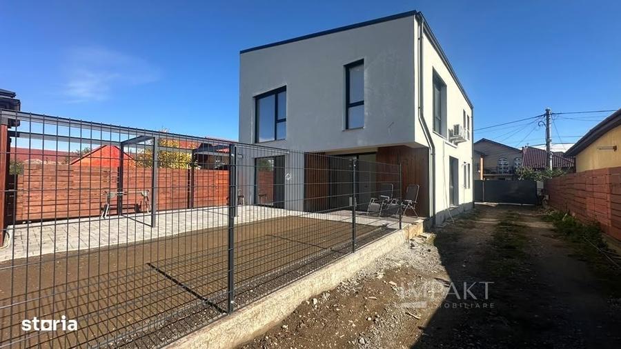 Casă cu 4 camere cu Teren 450 Mp în Someșeni