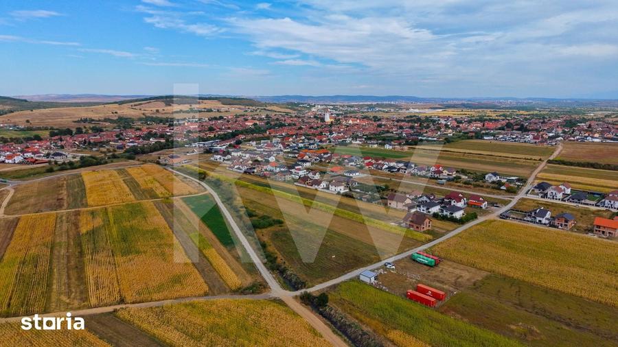 Teren de 3752 mp, în Cristian