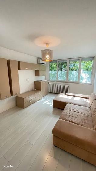 Apartament cu 2 camere decomandat în Aviatorilor