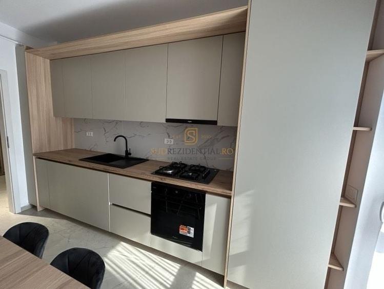 Apartament cu 2 camere decomandat, mobilat în Berceni