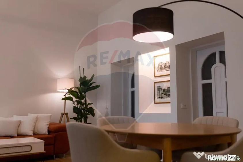 Apartament cu 4 camere semidecomandat în Ultracentral