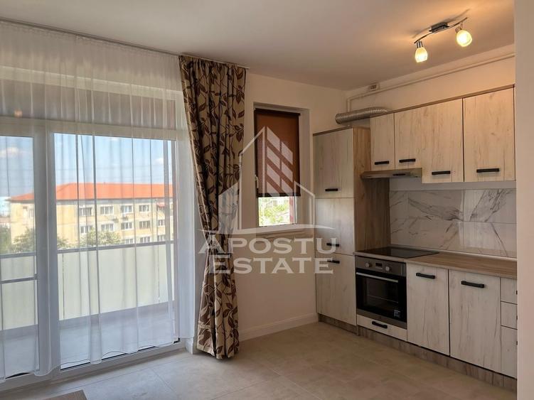 Apartament cu 2 camere decomandat, mobilat în Soarelui