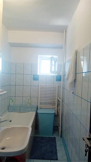 Apartament cu 2 camere decomandat în Sebastian