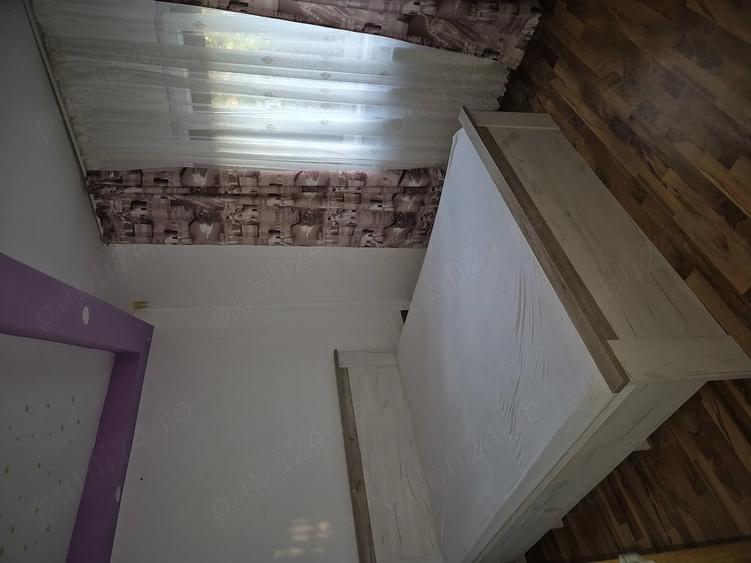 Apartament cu 2 camere semidecomandat în Broșteni