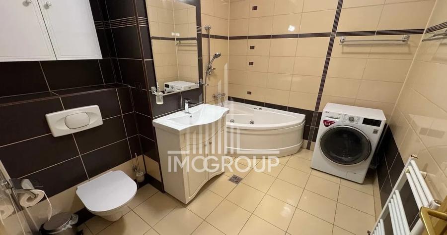 Apartament cu 2 camere semidecomandat, mobilat în Central