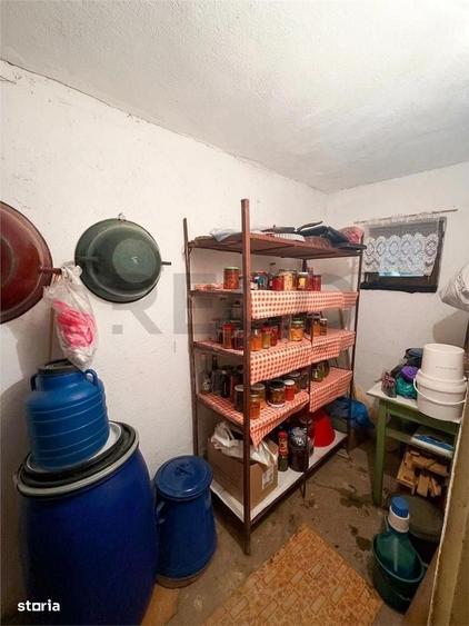 Casă cu 3 camere în Vadu Crișului