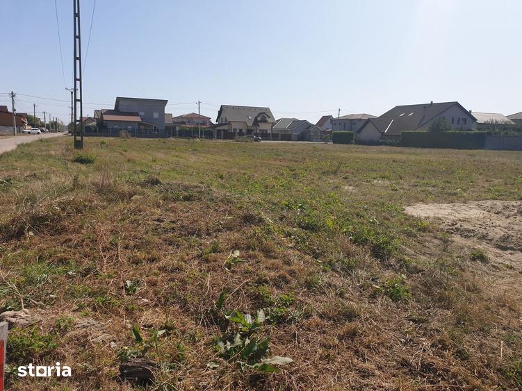 Teren de 700 mp, în Central