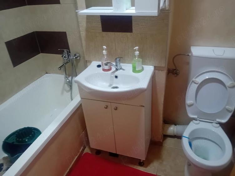 Apartament cu 2 camere decomandat în Est
