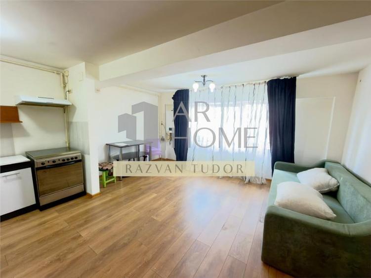 Garsoniera , centrala proprie , zona Teleajan , Ploiesti - 1