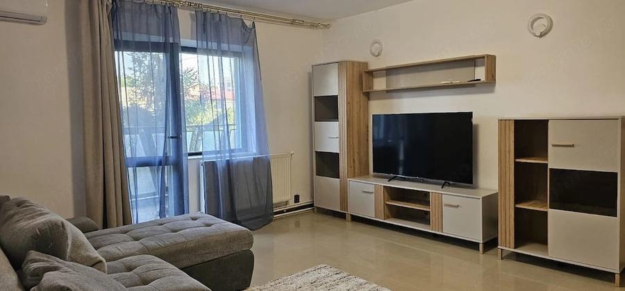 Apartament cu 3 camere decomandat în Gării