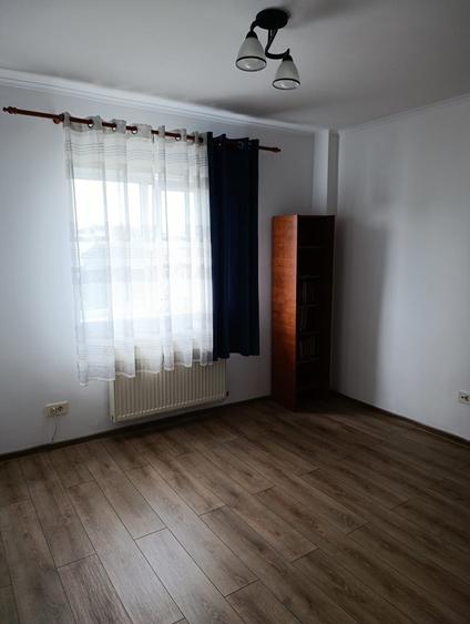 Apartament 2 camere de inchiriat str. Prieteniei - 1