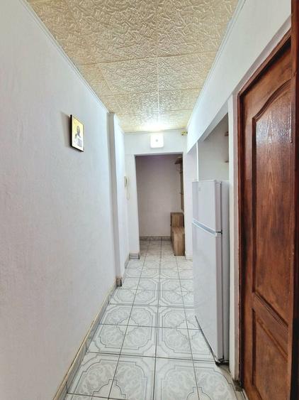 Apartament 2 camere, etaj 1, centrala proprie, zona Sagului - 6
