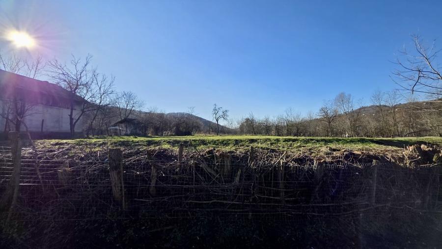 Teren Construcții intravilan de 4549 mp, în Gura Vitioarei