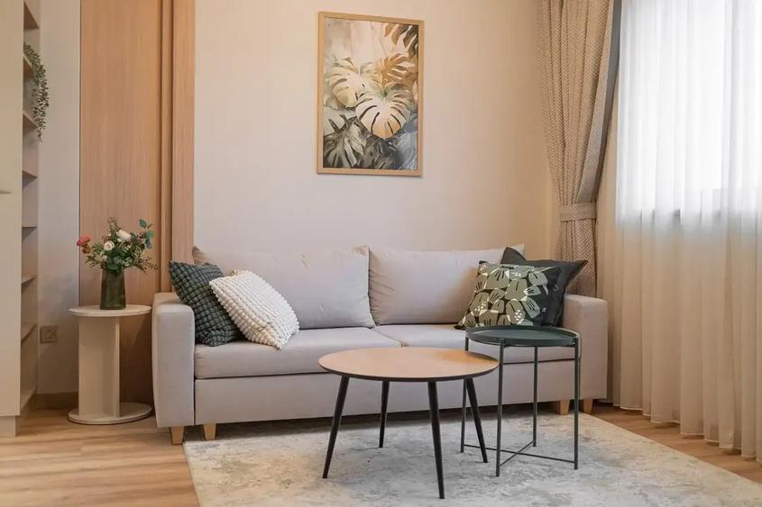 Apartament cu 2 camere semidecomandat în Unirii