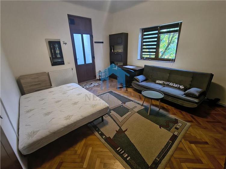 Garsonieră decomandată în Hașdeu
