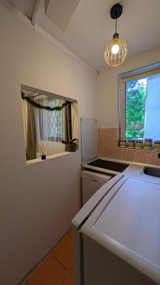 Apartament cu 2 camere semidecomandat în Rogerius