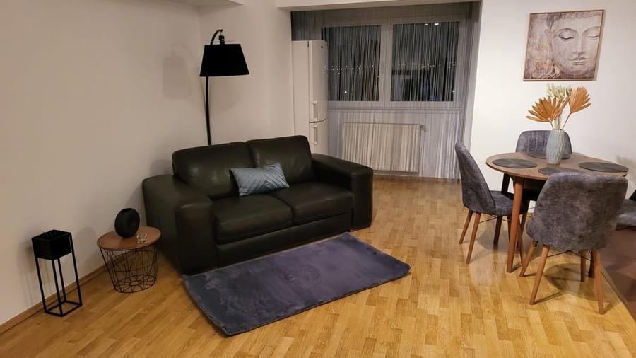 Apartament cu 2 camere decomandat în Pipera