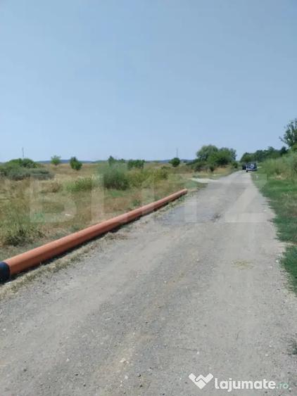 Teren de 500 mp, în Brestei