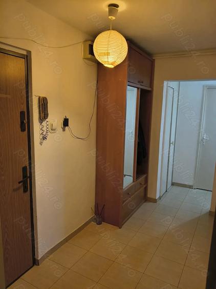 Apartament cu 2 camere decomandat în Complex Studențesc