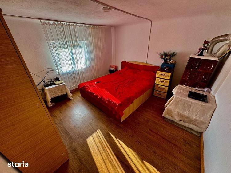 Casă cu 3 camere cu Teren 666 Mp în Budeasa