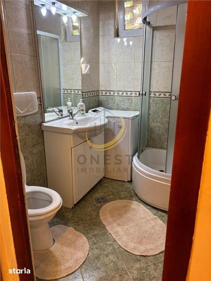 Apartament cu 3 camere în Bălcescu