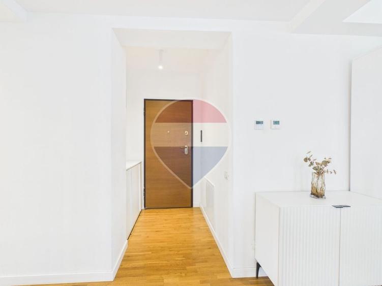 Apartament cu 2 camere decomandat, mobilat în Herăstrău