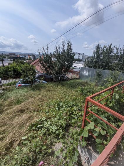 Casă individuală cu 5 camere cu Teren 300 Mp în Iris