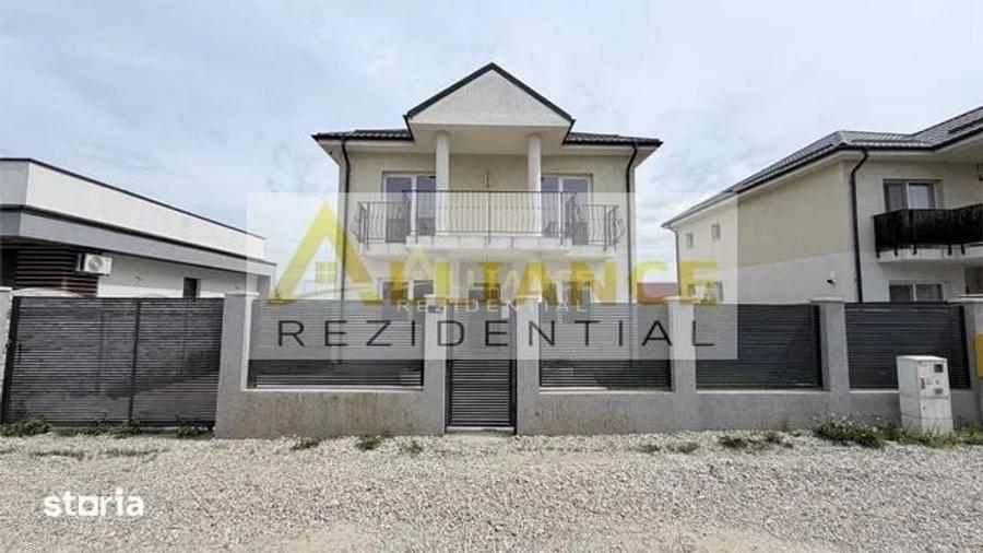 Casă individuală cu 4 camere cu Canalizare în Berceni