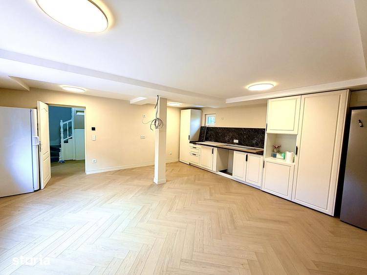 Casă cu 4 camere cu Teren 400 Mp în Hărman