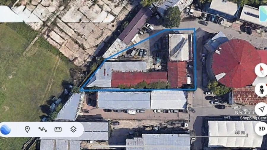 Spațiu comercial, de 932 mp, în Vest