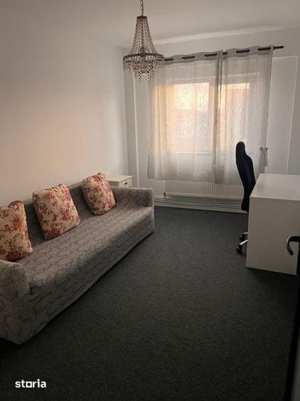 Apartament cu 4 camere în Zimbru