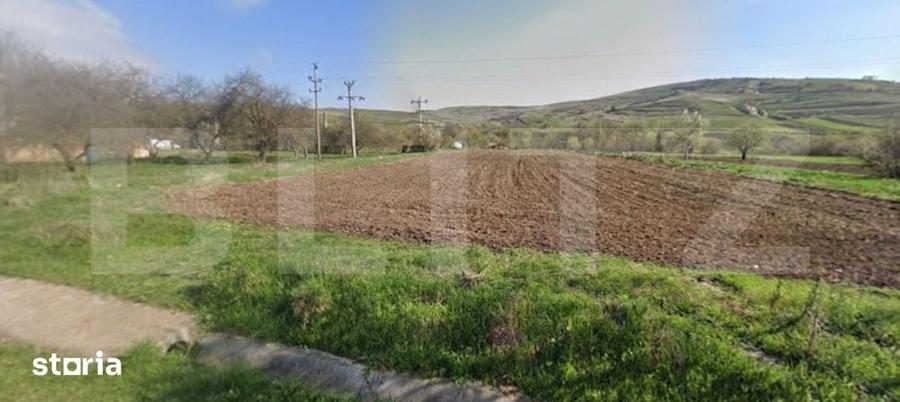 Teren de 4456 mp, în Băișoara