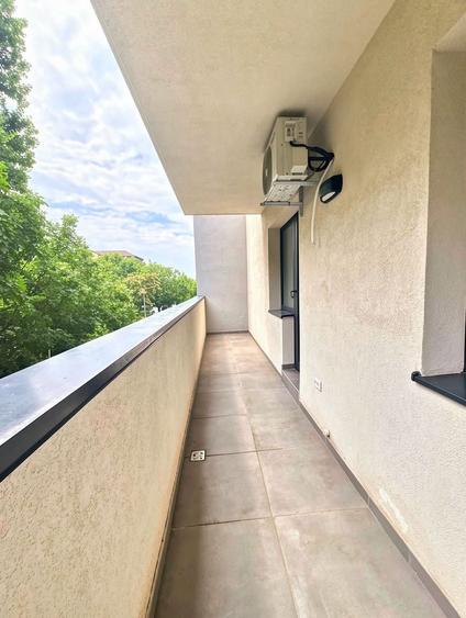 Apartament cu 2 camere decomandat, mobilat în Păcii