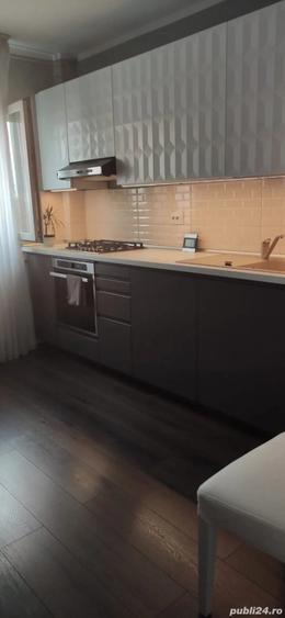 Apartament cu 3 camere decomandat în Pantelimon
