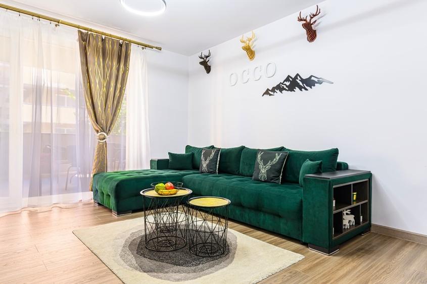 Apartament cu 3 camere decomandat în Central