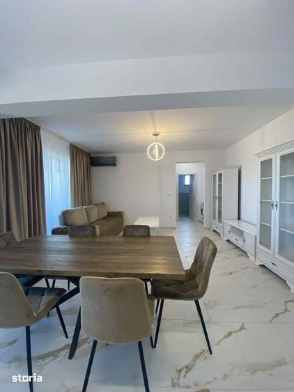 Apartament cu 3 camere semidecomandat în Carpați 2