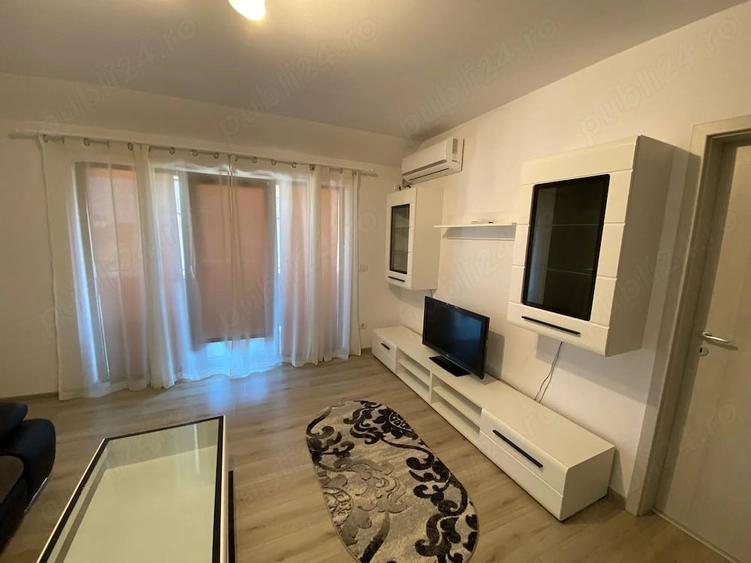 Apartament cu 2 camere decomandat în Giroc