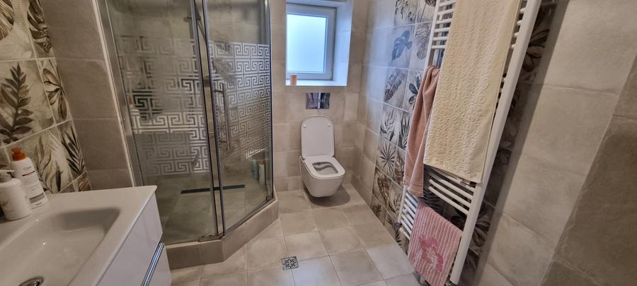 Spațiu comercial, de 490 mp, în Central