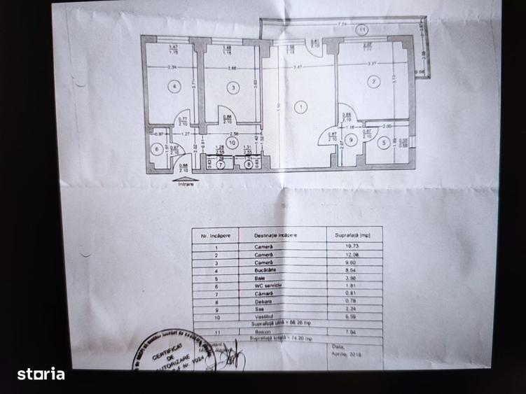 Apartament cu 3 camere semidecomandat în Drumul Taberei