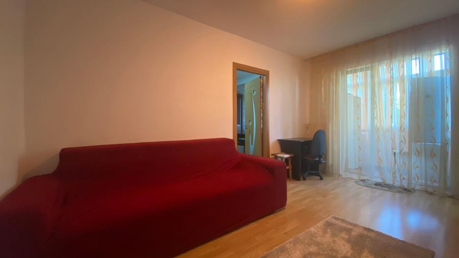 Apartament cu 2 camere semidecomandat în Trivale