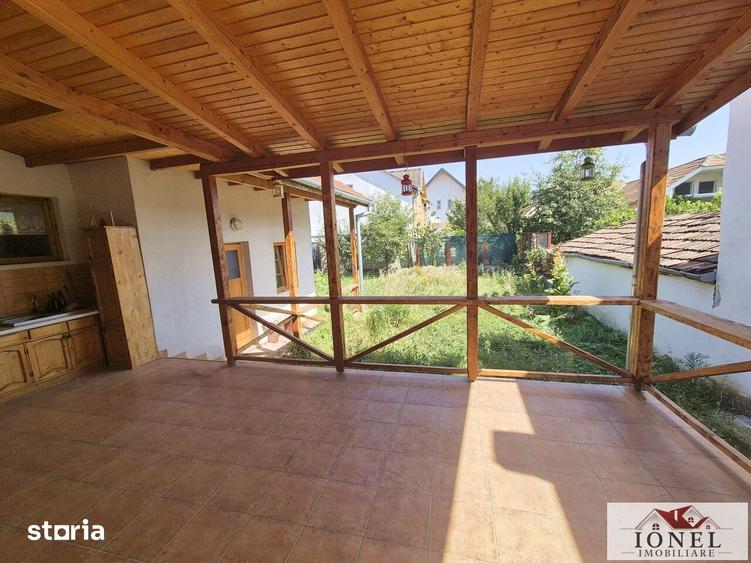 Casă cu 3 camere cu Teren 348 Mp în Central