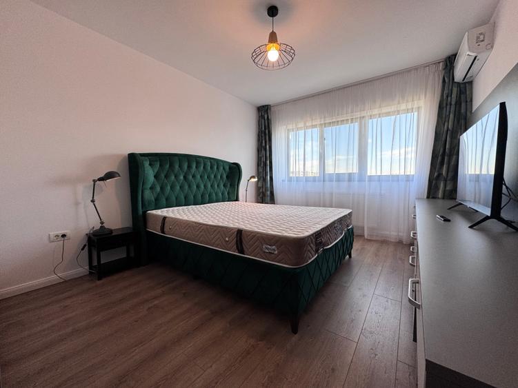 Apartament cu 2 camere decomandat în P-ta Presei Libere