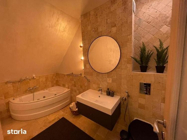 Apartament cu 4 camere decomandat în Central