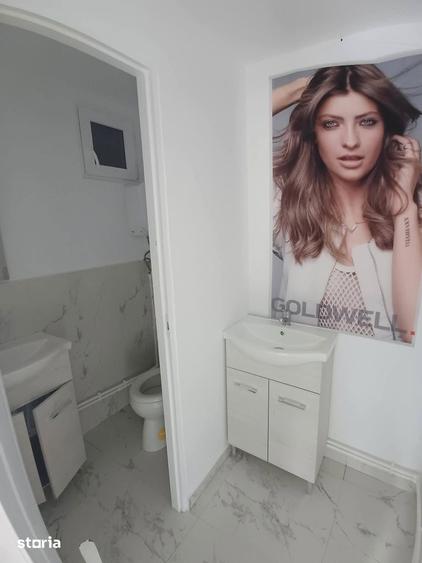 Spațiu comercial, de 20 mp, în Central