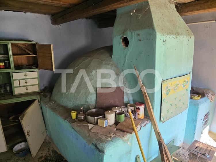 Casă individuală cu 3 camere cu Canalizare în Păuca