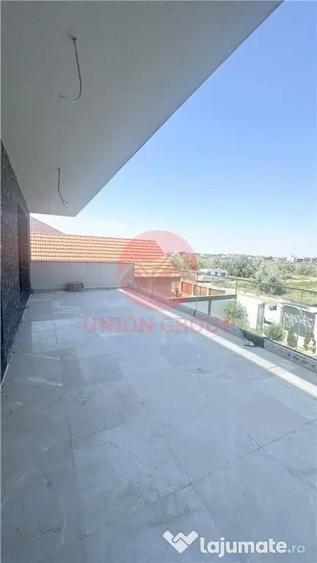 Casă cu 5 camere cu Teren 391 Mp în Nord