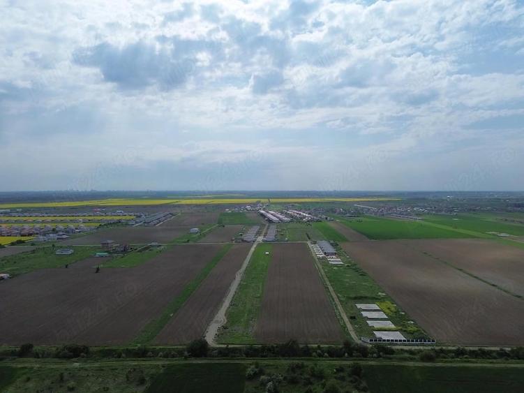 Teren de 400 mp, în Central