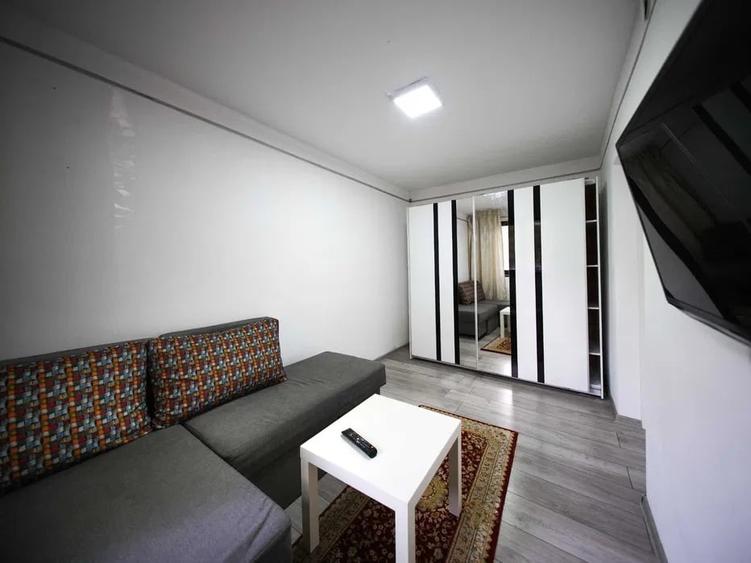 Apartament cu 2 camere decomandat, mobilat în Vitan Mall