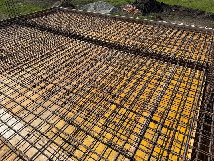 Casă individuală cu 4 camere cu Canalizare în Șura Mică